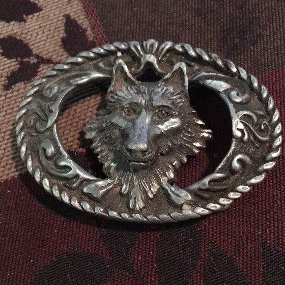 wolf belt buckle